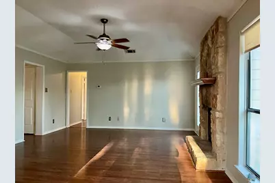 1003 Thousand Oaks Boulevard, Georgetown, TX 78628 - Photo 3