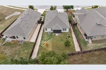 2228 Singletree Bend, Georgetown, TX 78628 - Photo 35