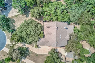 107 Hallie Ct, Georgetown, TX 78633 - Photo 37