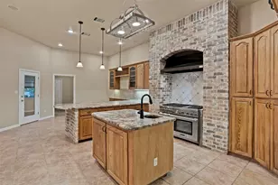 107 Hallie Ct, Georgetown, TX 78633 - Photo 11