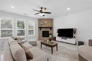 132 Timber Gln Ln, Georgetown, TX 78628 - Photo 13