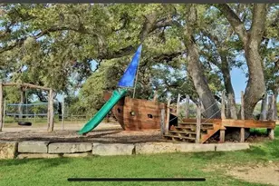19601 Flying J Blvd, Spicewood, TX 78669 - Photo 39