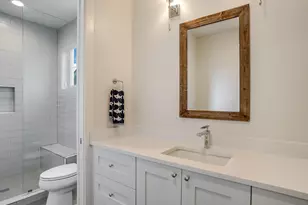19601 Flying J Blvd, Spicewood, TX 78669 - Photo 25
