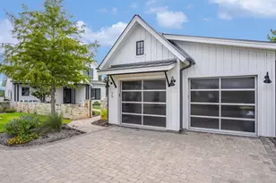 19601 Flying J Blvd, Spicewood, TX 78669 - Photo 29