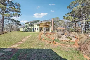 407 Country Ln, McDade, TX 78650 - Photo 37