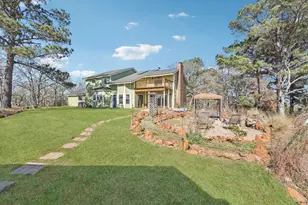 407 Country Ln, McDade, TX 78650 - Photo 39