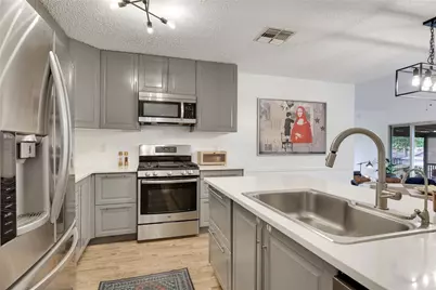 1800 Rainy Meadows Drive, Austin, TX 78758 - Photo 15