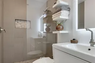 1800 Rainy Meadows Dr, Austin, TX 78758 - Photo 25