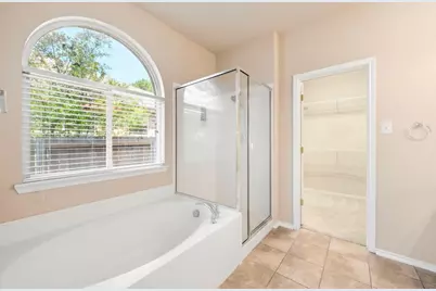 611 Secretariat Drive, Cibolo, TX 78108 - Photo 13