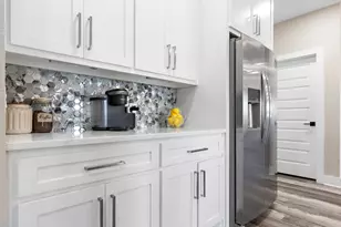 633 N Stovall Dr, Robinson, TX 76706 - Photo 13