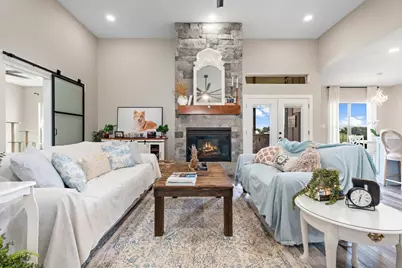 633 N Stovall Drive, Robinson, TX 76706 - Photo 7