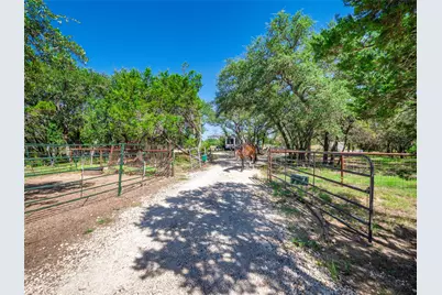 322 Maverick Way, Briggs, TX 78608 - Photo 13