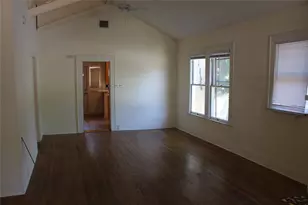 2826 Salado St, Austin, TX 78705 - Photo 7
