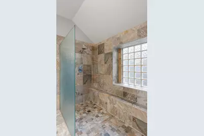 1406 Dapplegrey Lane, Austin, TX 78727 - Photo 19