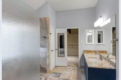 1406 Dapplegrey Lane, Austin, TX 78727 - Photo 17