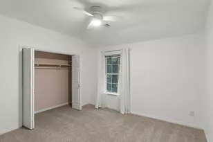 1406 Dapplegrey Ln, Austin, TX 78727 - Photo 23