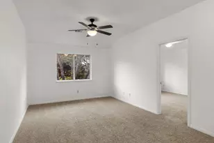 1406 Dapplegrey Ln, Austin, TX 78727 - Photo 21