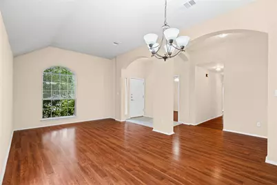 716 Meadow View Drive, Leander, TX 78641 - Photo 5