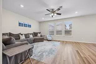 125 Danablu Dr, Hutto, TX 78634 - Photo 9