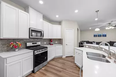 125 Danablu Drive, Hutto, TX 78634 - Photo 11