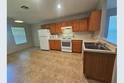 130 Star Of Texas Drive, Kyle, TX 78640 - Photo 7