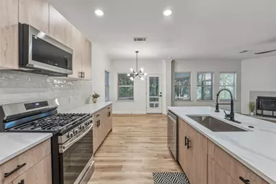 2011 Creek Ledge Place, Round Rock, TX 78664 - Photo 17