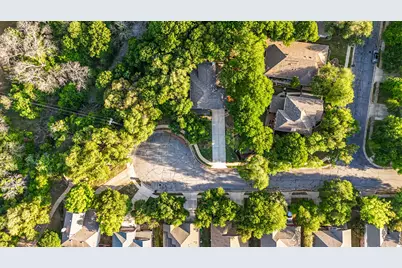 2011 Creek Ledge Place, Round Rock, TX 78664 - Photo 35