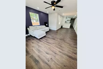 617 Persimmon Street, Lockhart, TX 78644 - Photo 3