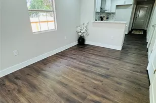 617 Persimmon St, Lockhart, TX 78644 - Photo 5