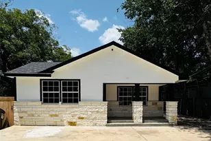 617 Persimmon St, Lockhart, TX 78644 - Photo 1