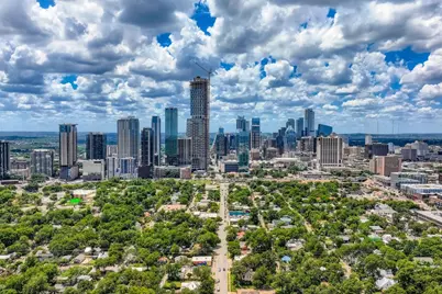 1409 E Cesar Chavez Boulevard, Austin, TX 78702 - Photo 7