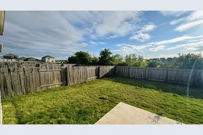 243 Kellys Heroes Way, Jarrell, TX 76537 - Photo 19