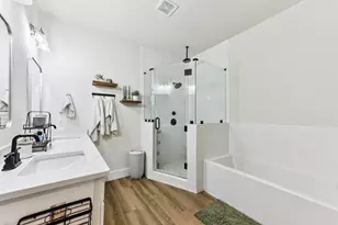 126 Helemano Dr, Bastrop, TX 78602 - Photo 13