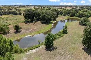 7835 Berger Rd, Schulenburg, TX 78956 - Photo 33