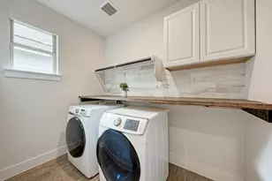 8417 Thompson Teal Trl, Austin, TX 78744 - Photo 33