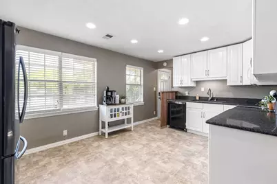 11004 Elm Street, Jonestown, TX 78645 - Photo 17