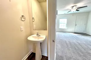 113 Sunnymeade Ln, Jarrell, TX 76537 - Photo 13