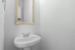 2208B Cornfield Dr, Pflugerville, TX 78660 - Photo 15