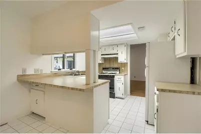 11616 Elk Park Trail, Austin, TX 78759 - Photo 9