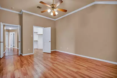 1901 Dapplegrey Lane, Austin, TX 78727 - Photo 11