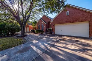 1901 Dapplegrey Ln, Austin, TX 78727 - Photo 27