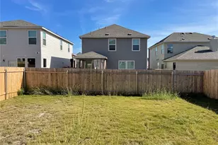 6417 Wagon Spring St, Del Valle, TX 78617 - Photo 13