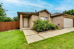 1142 Stone Garden, New Braunfels, TX 78130 - Photo 3