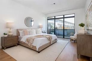 2209 S 1st St, Austin, TX 78704 - Photo 11