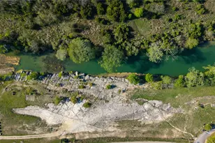 107 Edgewater Dr, Wimberley, TX 78676 - Photo 1