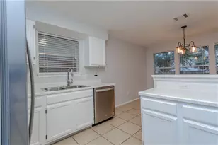 13207 Vendrell Dr, Austin, TX 78729 - Photo 9