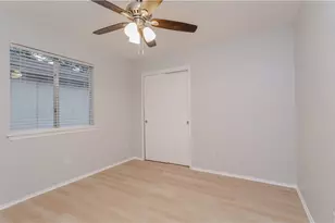 13207 Vendrell Dr, Austin, TX 78729 - Photo 19