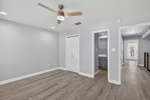 320 Twin Sails, Horseshoe Bay, TX 78657 - Photo 11