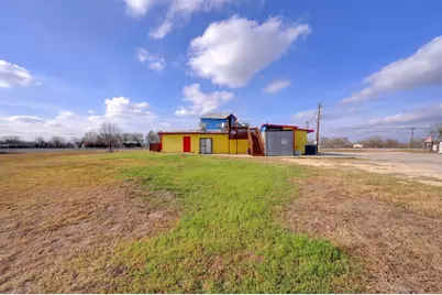 14100 Camino Real, Niederwald, TX 78640 - Photo 5