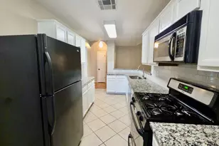 1604 Copperhead Cove, Round Rock, TX 78664 - Photo 11